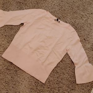 Pink lightweight sweater with 3/4 sleeve
